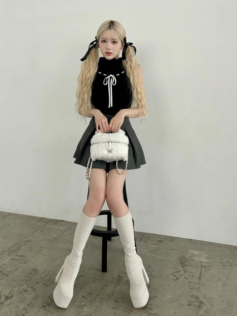 モデル:165cm(着用サイズ:FREE 着用カラー:BLK)