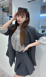 モデル:158cm(着用サイズ:FREE 着用カラー:C-GRY)