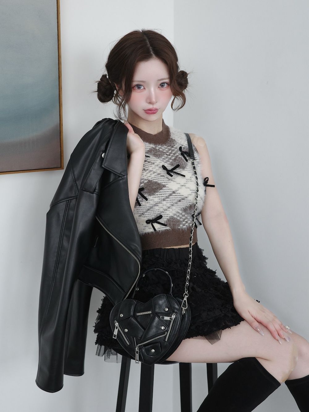 モデル:158cm(着用サイズ:FREE 着用カラー:BRN)
