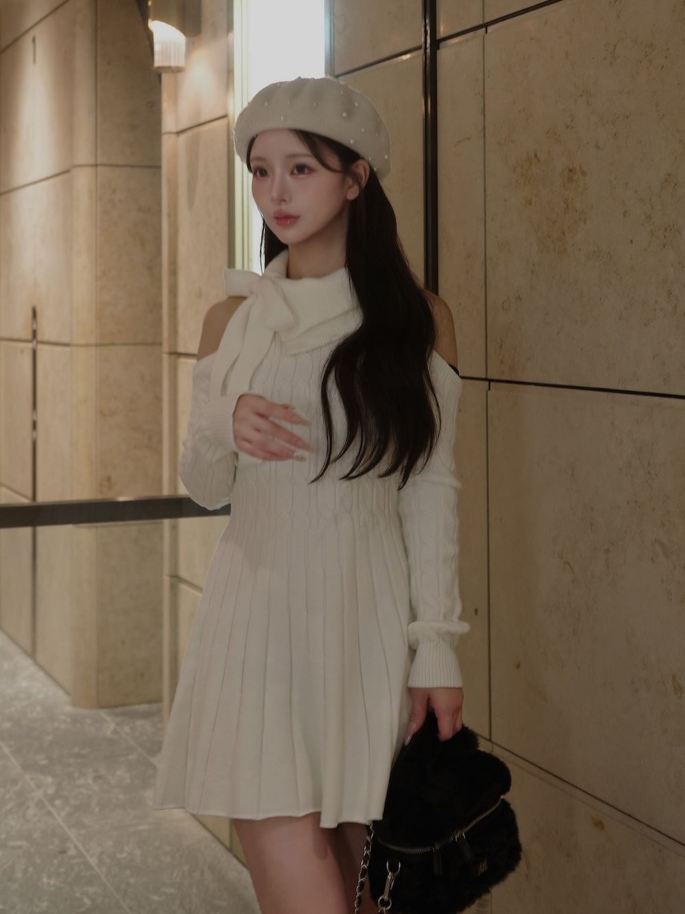 モデル:158cm(着用サイズ:FREE 着用カラー:IVO)