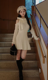 モデル:158cm(着用サイズ:FREE 着用カラー:IVO)