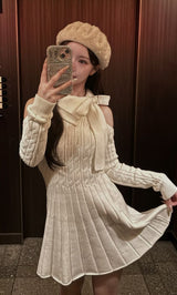 モデル:158cm(着用サイズ:FREE 着用カラー:IVO)