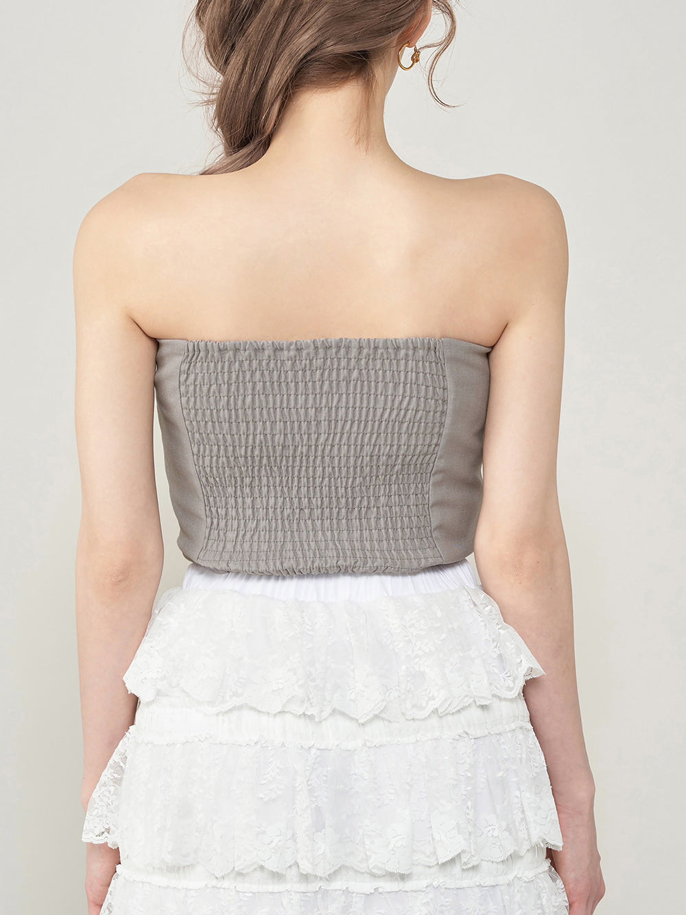 モデル:165cm(着用サイズ:FREE 着用カラー:GRY)