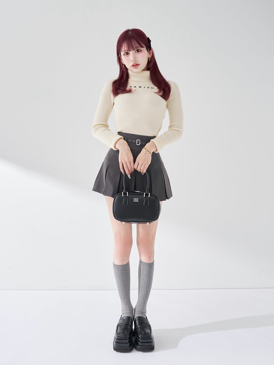 モデル:165cm(着用サイズ:FREE 着用カラー:IVO)