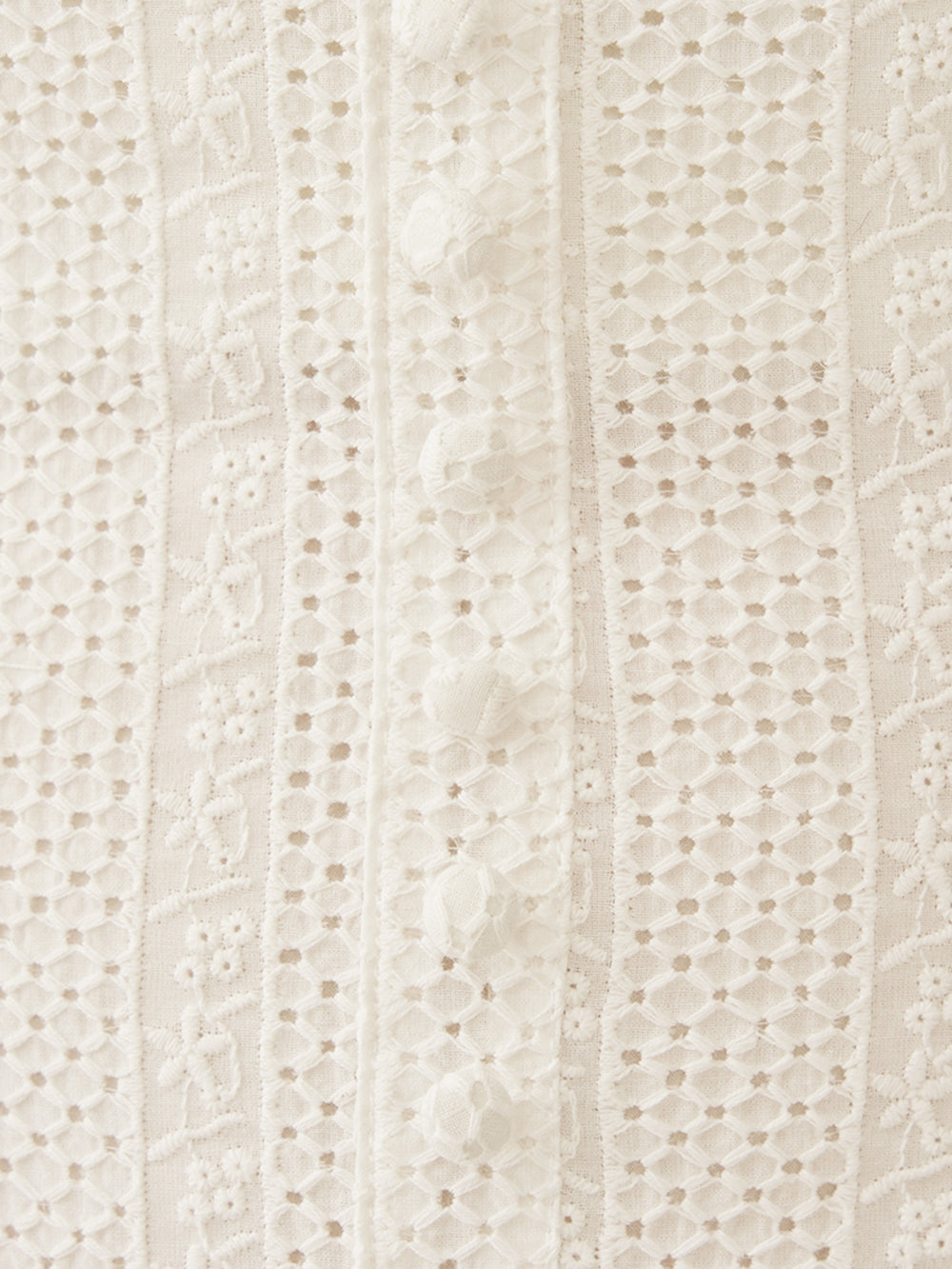 モデル:165cm(着用サイズ:FREE 着用カラー:WHT)
