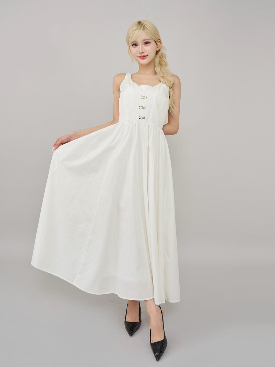 モデル:165cm(着用サイズ:FREE 着用カラー:WHT)