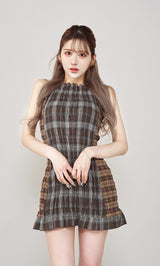 モデル:165cm(着用サイズ:FREE 着用カラー:BRN)