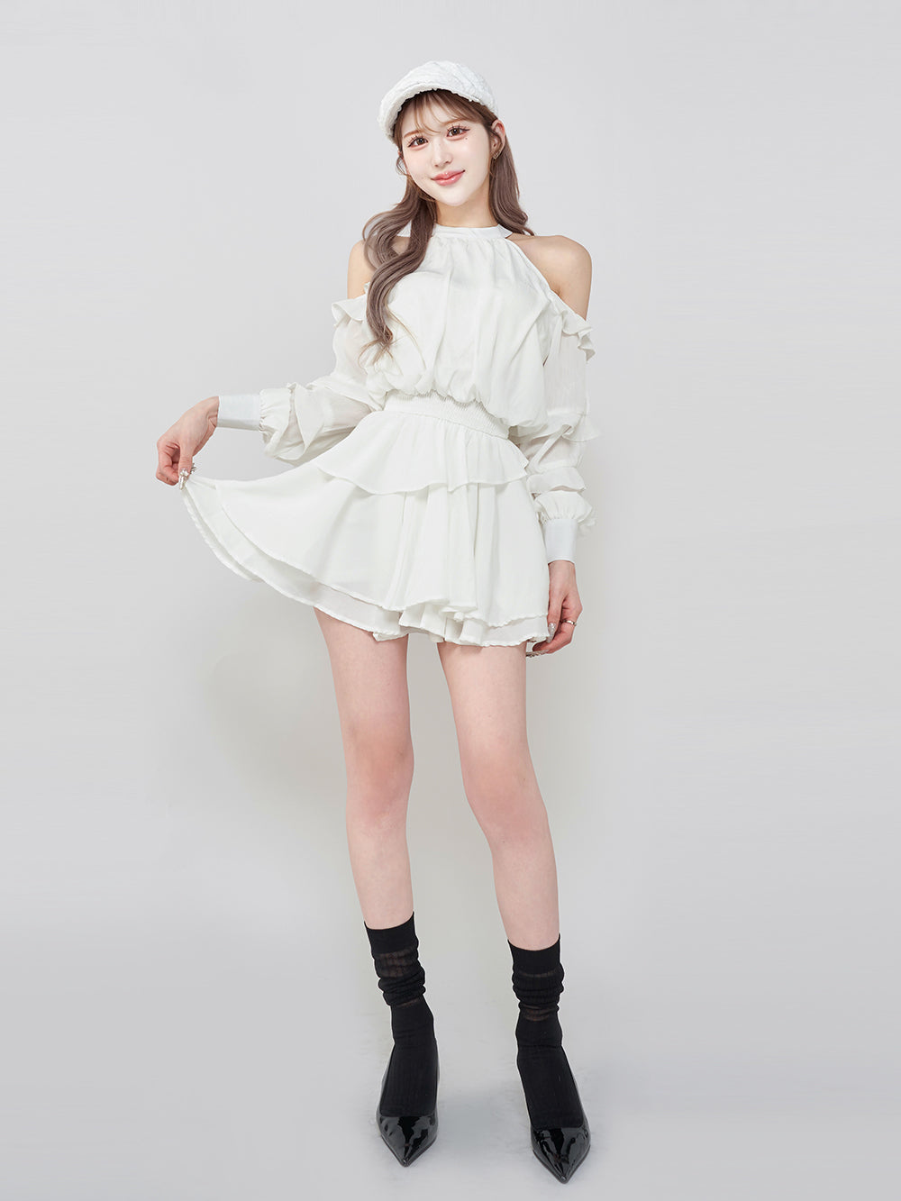 モデル:165cm(着用サイズ:FREE 着用カラー:WHT)