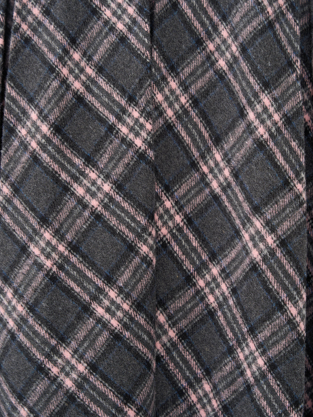 モデル:165cm(着用サイズ:S 着用カラー:C-GRY)