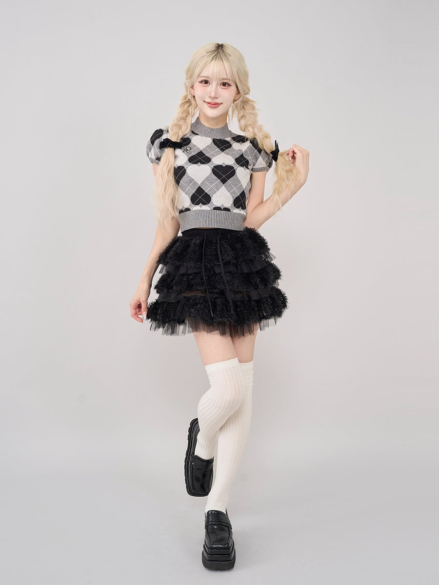 モデル:165cm(着用サイズ:FREE 着用カラー:BLK)
