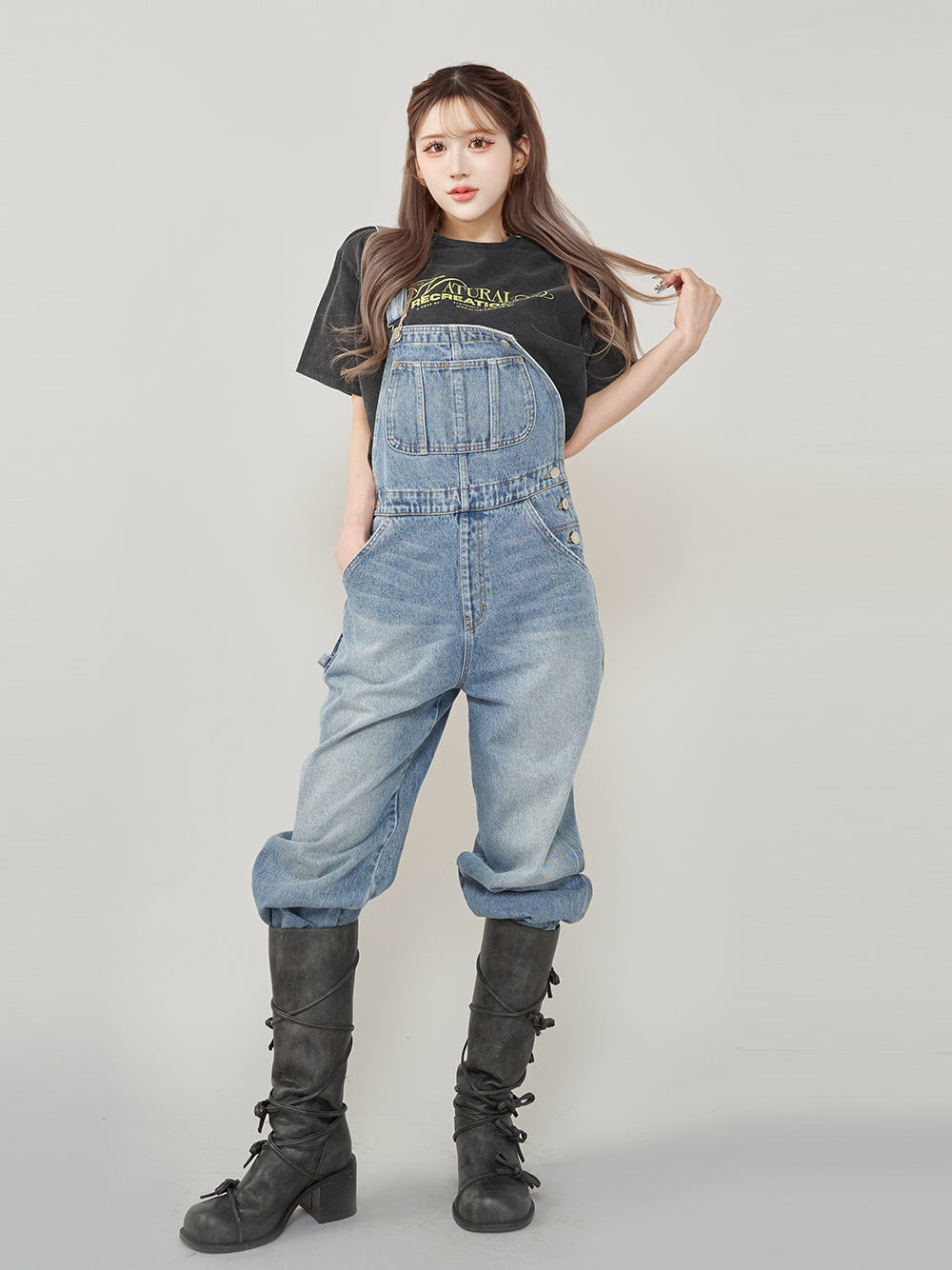 モデル:165cm(着用サイズ:FREE 着用カラー:C-GRY)