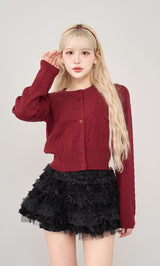 モデル:163cm(着用サイズ:FREE 着用カラー:RED)