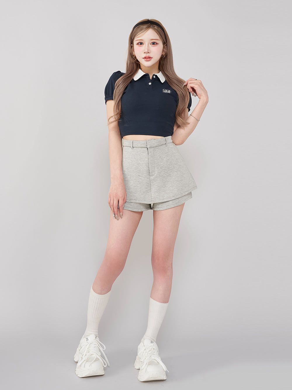 モデル:165cm(着用サイズ:L 着用カラー:WHT)