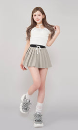 モデル:165cm(着用サイズ:FREE 着用カラー:GRY)