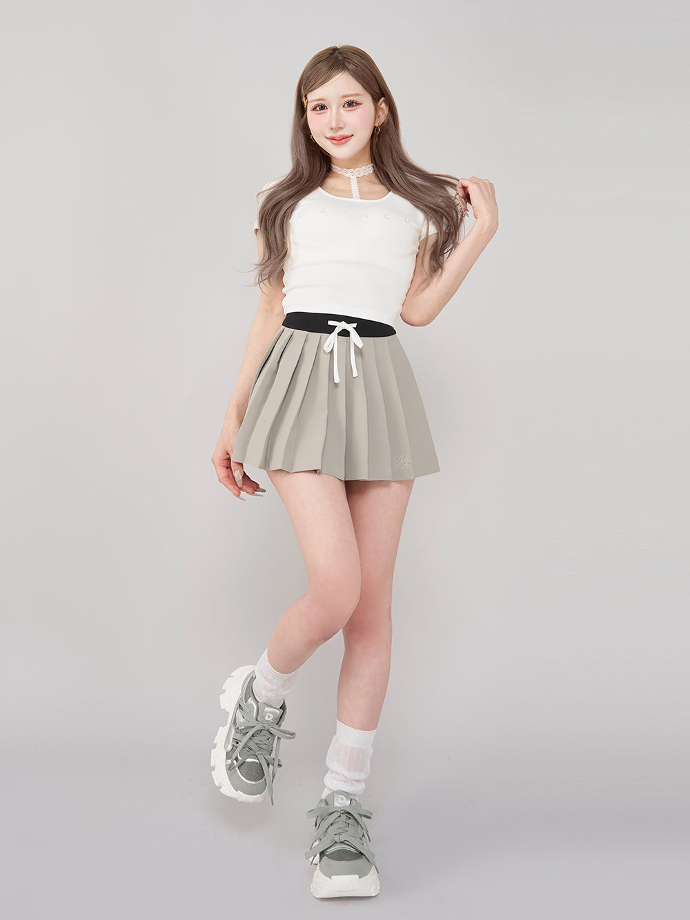モデル:165cm(着用サイズ:L 着用カラー:GRY)