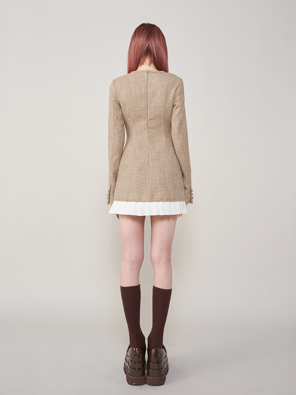 モデル:165cm(着用サイズ:FREE 着用カラー:BRN)