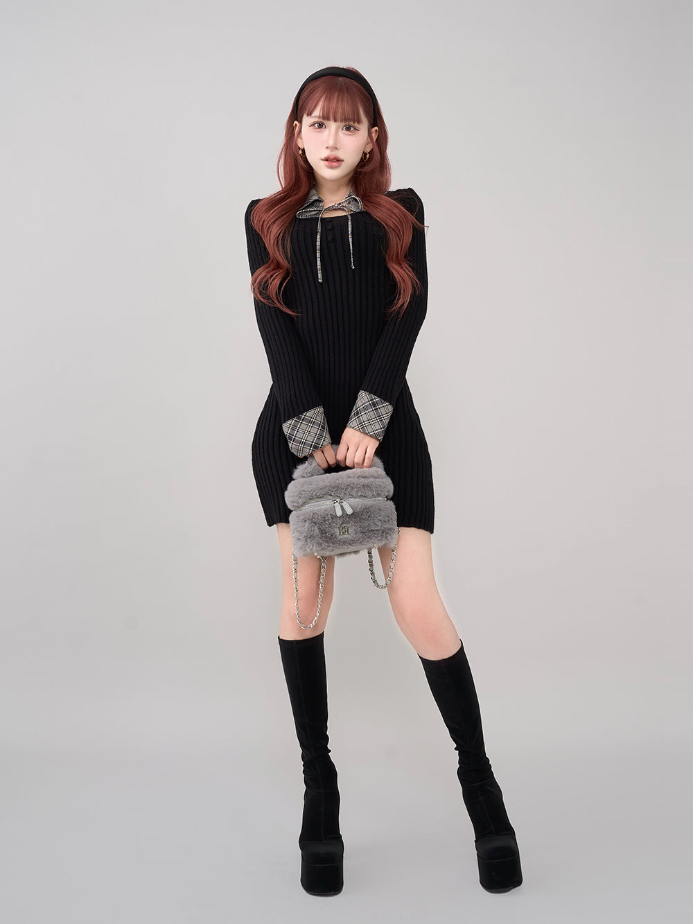 モデル:165cm(着用サイズ:FREE 着用カラー:BLK)