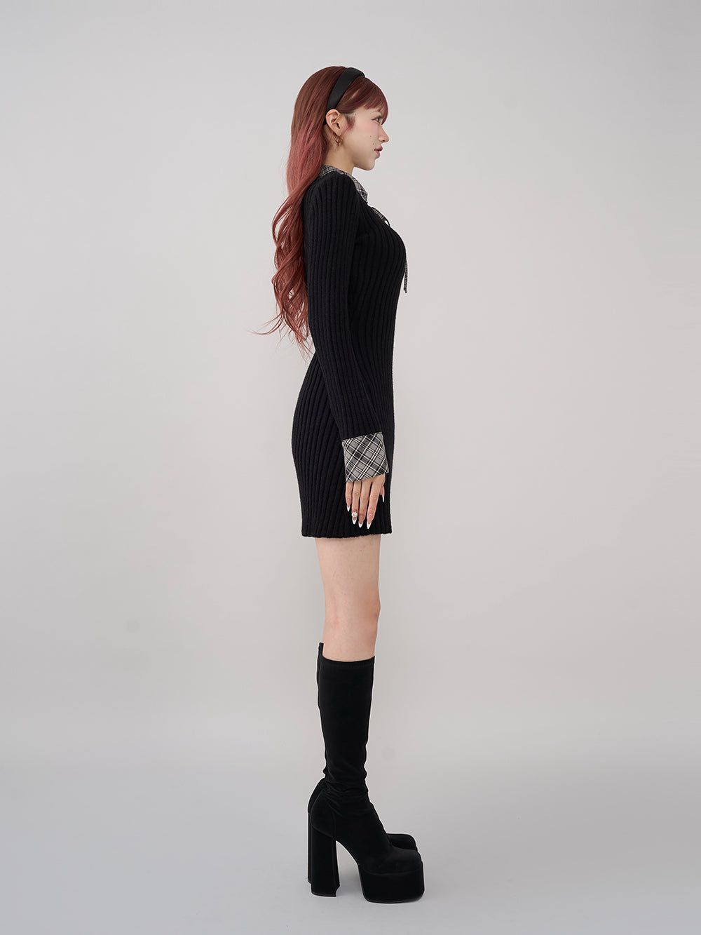 モデル:165cm(着用サイズ:FREE 着用カラー:BLK)