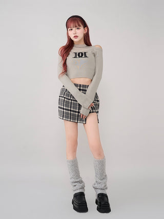 モデル:165cm(着用サイズ:FREE 着用カラー:GRY)