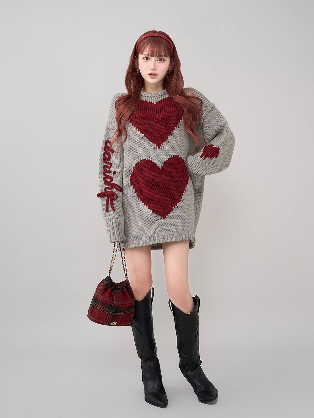 モデル:165cm(着用サイズ:FREE 着用カラー:GRY)