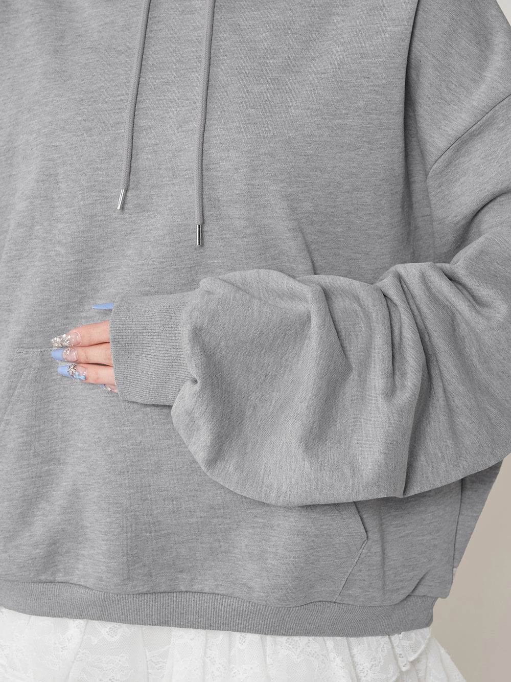 モデル:165cm(着用サイズ:FREE 着用カラー:GRY)