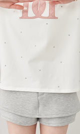 モデル:165cm(着用サイズ:FREE 着用カラー:WHT)