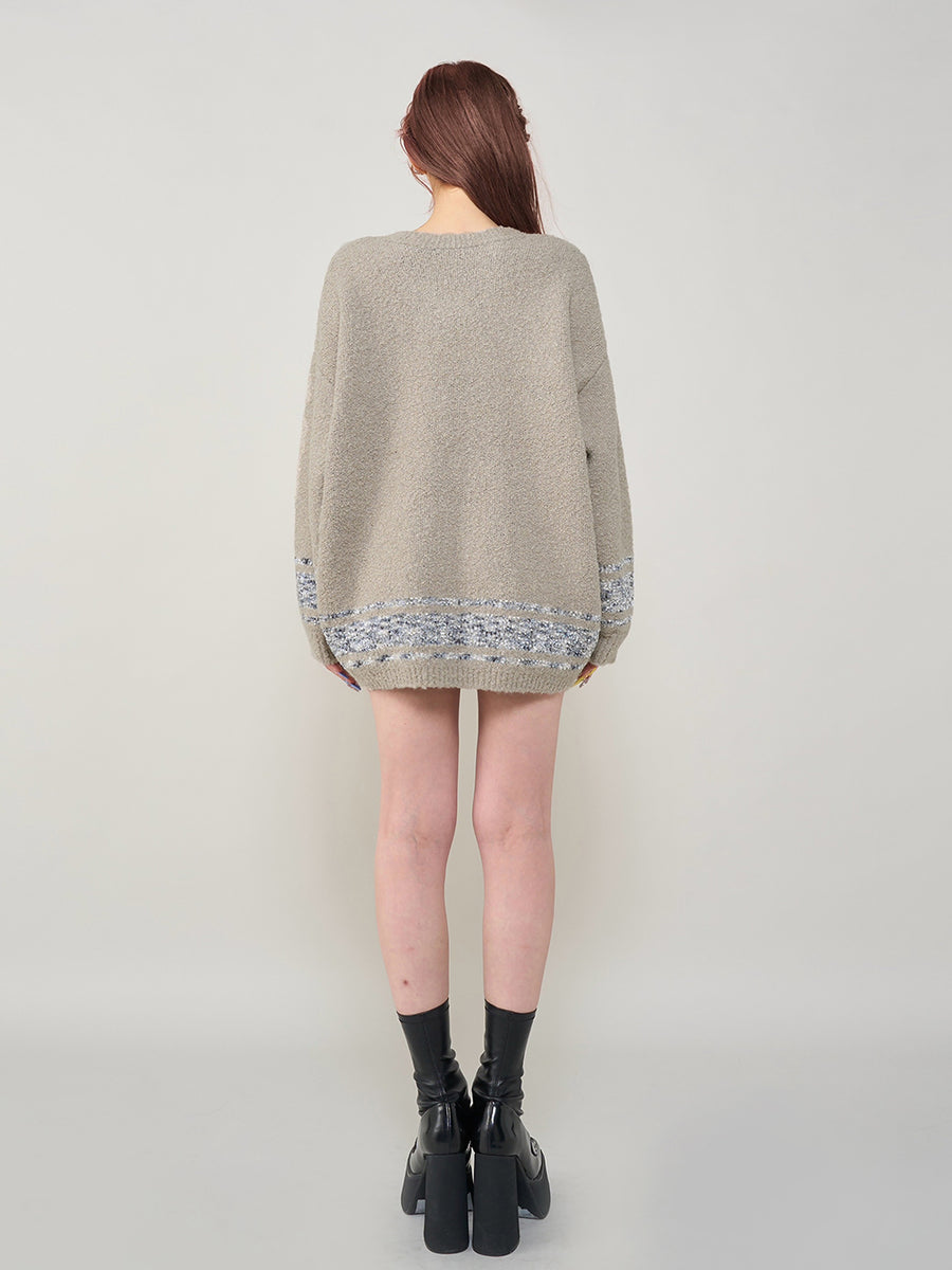 モデル:165cm(着用サイズ:FREE 着用カラー:GRY)