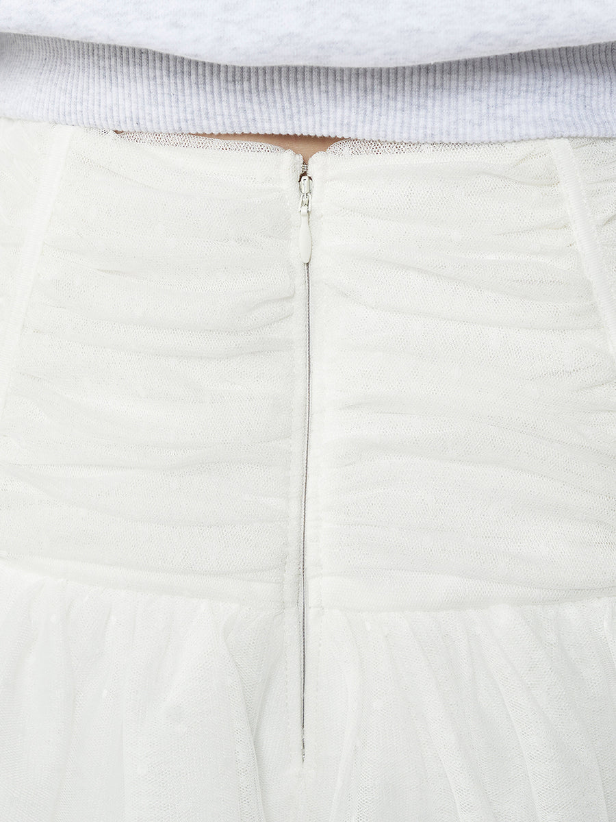 モデル:165cm(着用サイズ:S 着用カラー:WHT)