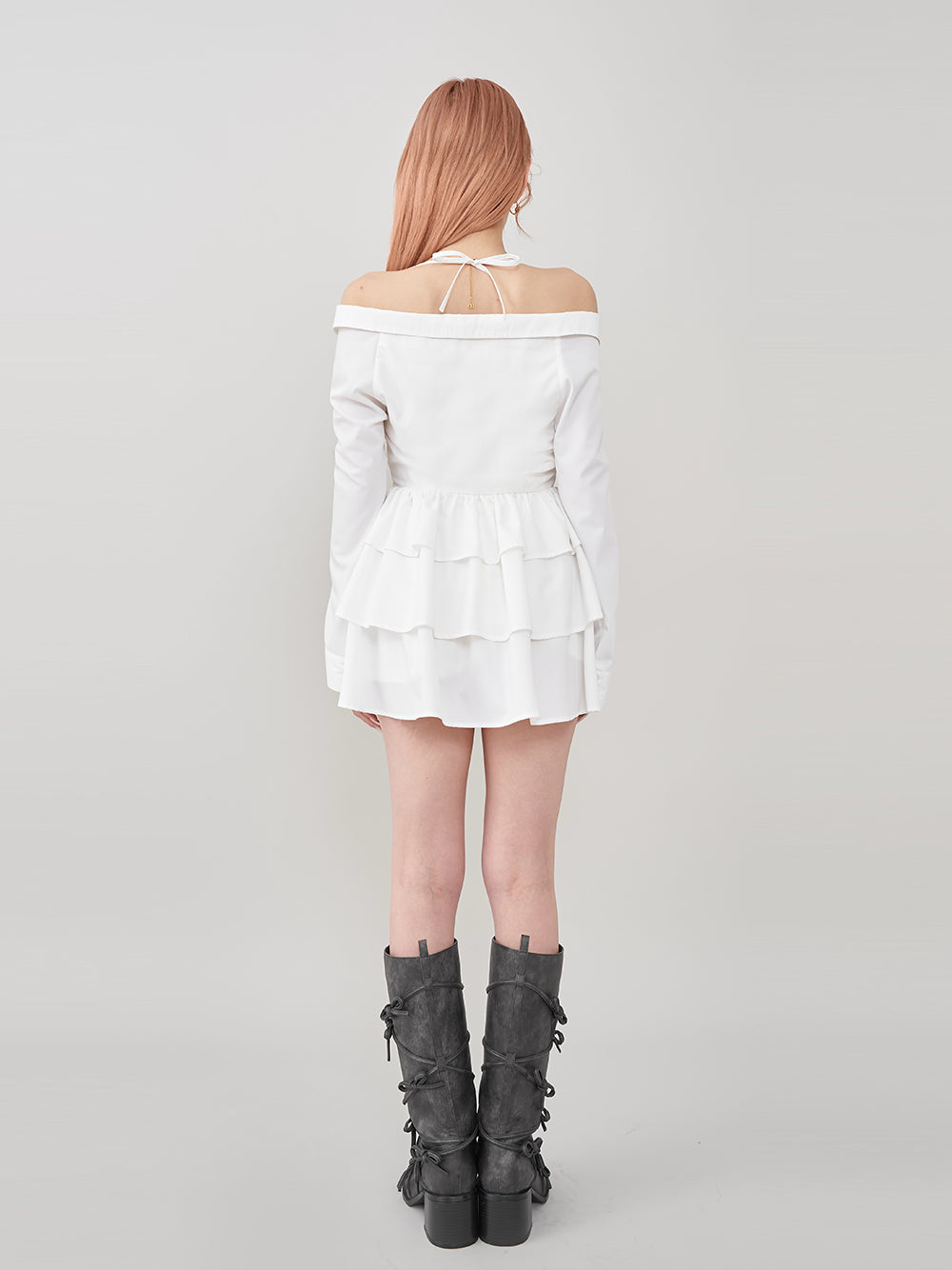 モデル:165cm(着用サイズ:FREE 着用カラー:WHT)