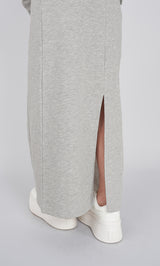 モデル:156cm(着用サイズ:FREE 着用カラー:GRY)