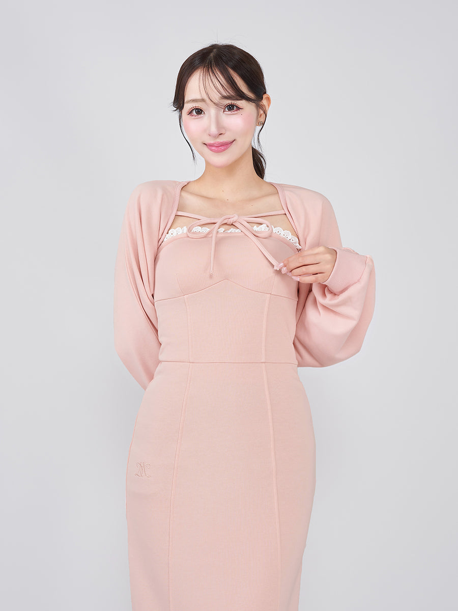 モデル:156cm(着用サイズ:FREE 着用カラー:PNK)