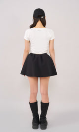 モデル:156cm(着用サイズ:FREE 着用カラー:BLK)
