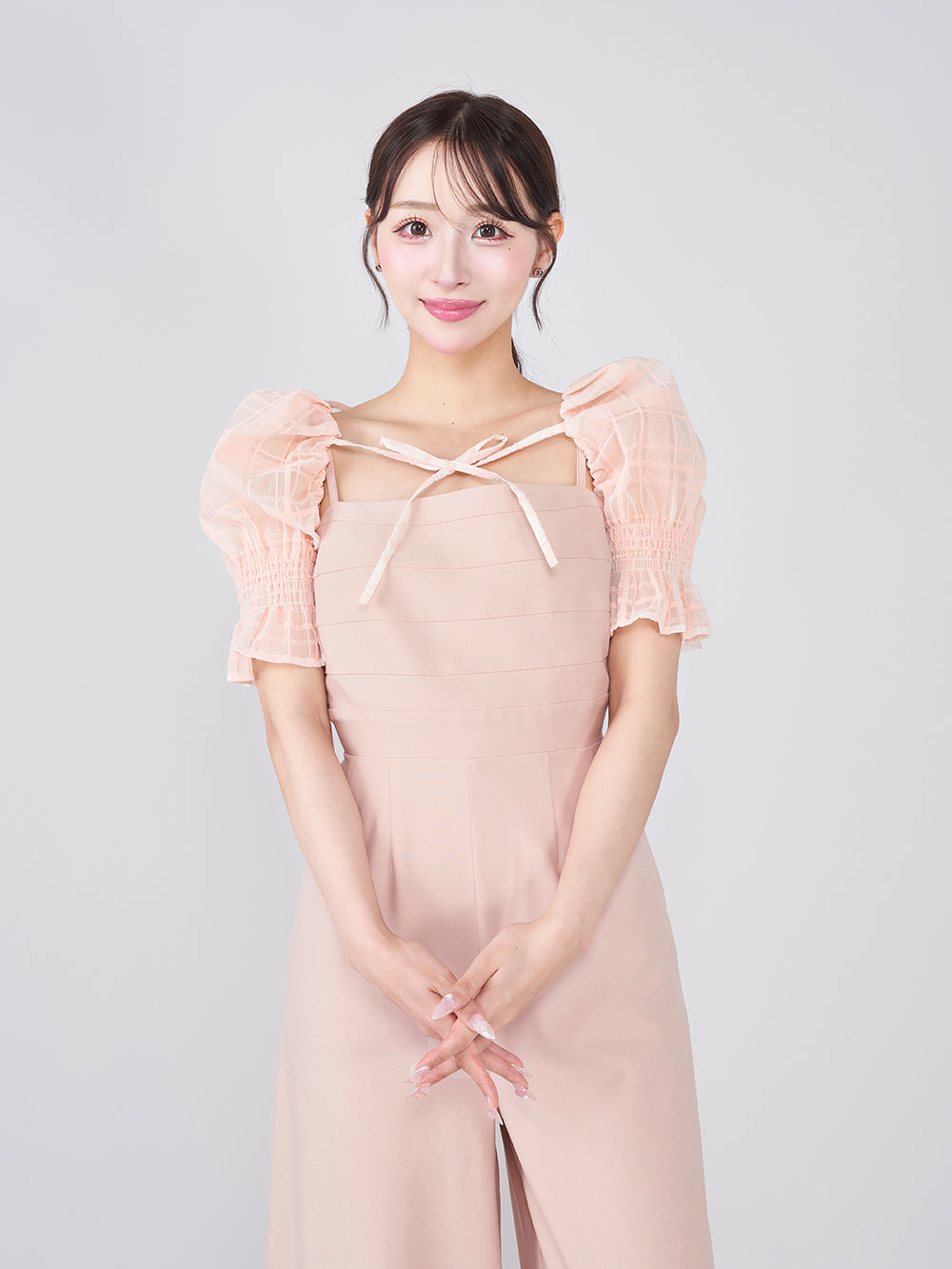 モデル:156cm(着用サイズ:FREE 着用カラー:P-BEG)