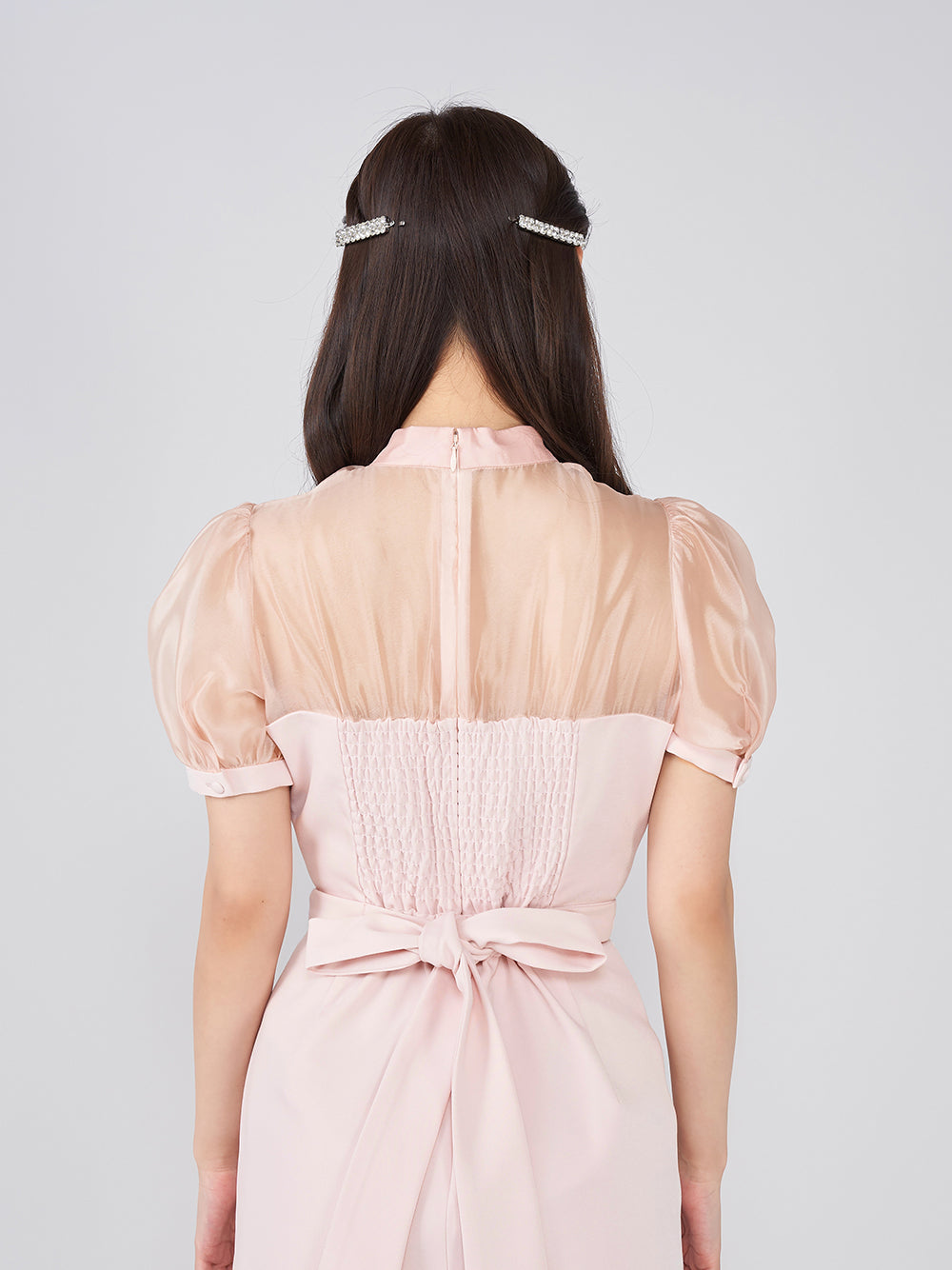 モデル:156cm(着用サイズ:FREE 着用カラー:PNK)