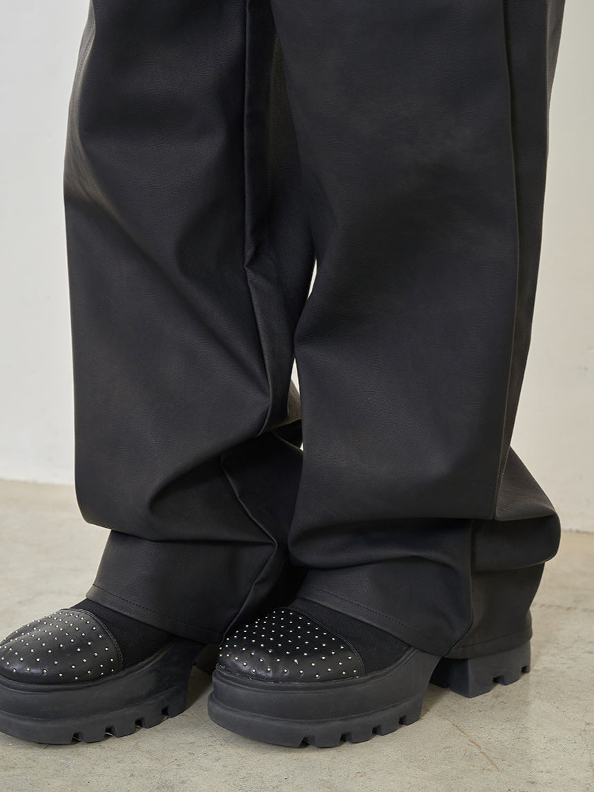 モデル:156cm(着用サイズ:S 着用カラー:BLK)