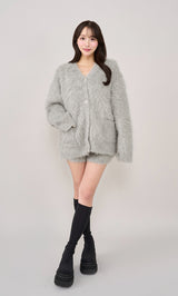 モデル:156cm(着用サイズ:FREE 着用カラー:GRY)