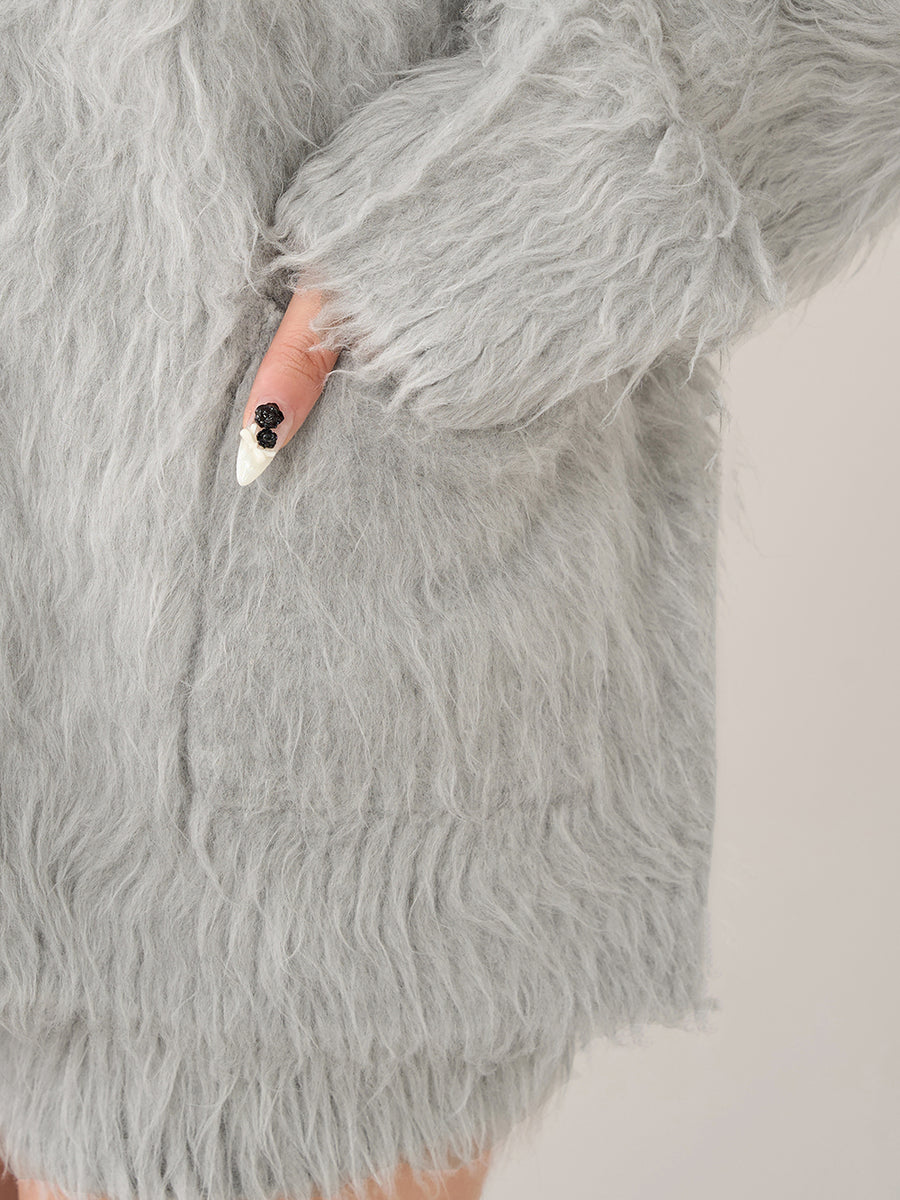 モデル:156cm(着用サイズ:FREE 着用カラー:GRY)