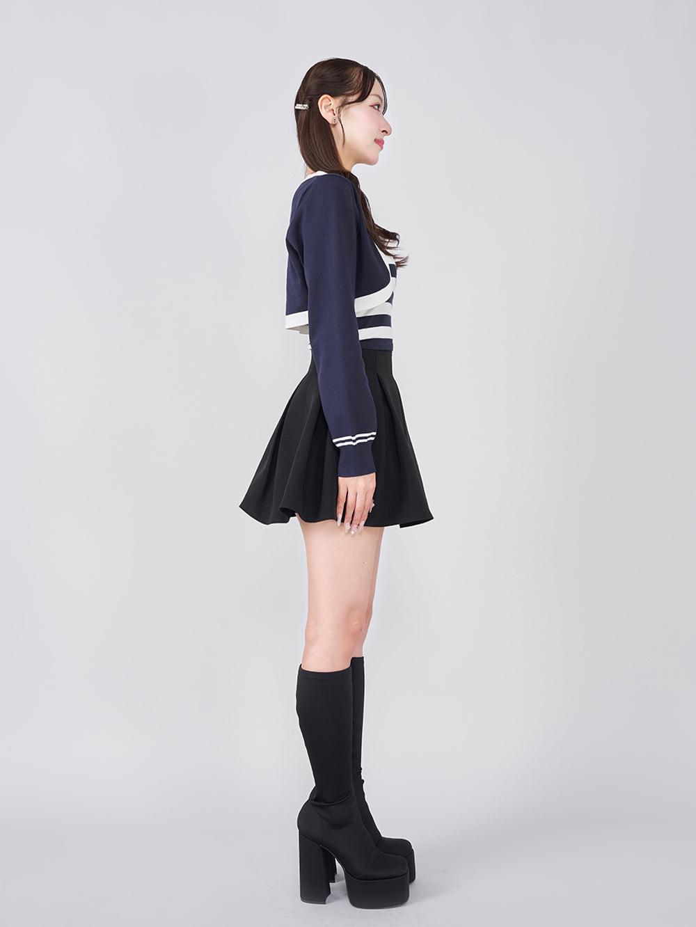 モデル:156cm(着用サイズ:S 着用カラー:BLK)