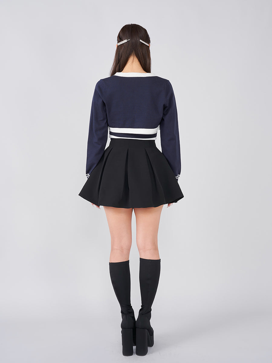 モデル:156cm(着用サイズ:S 着用カラー:BLK)