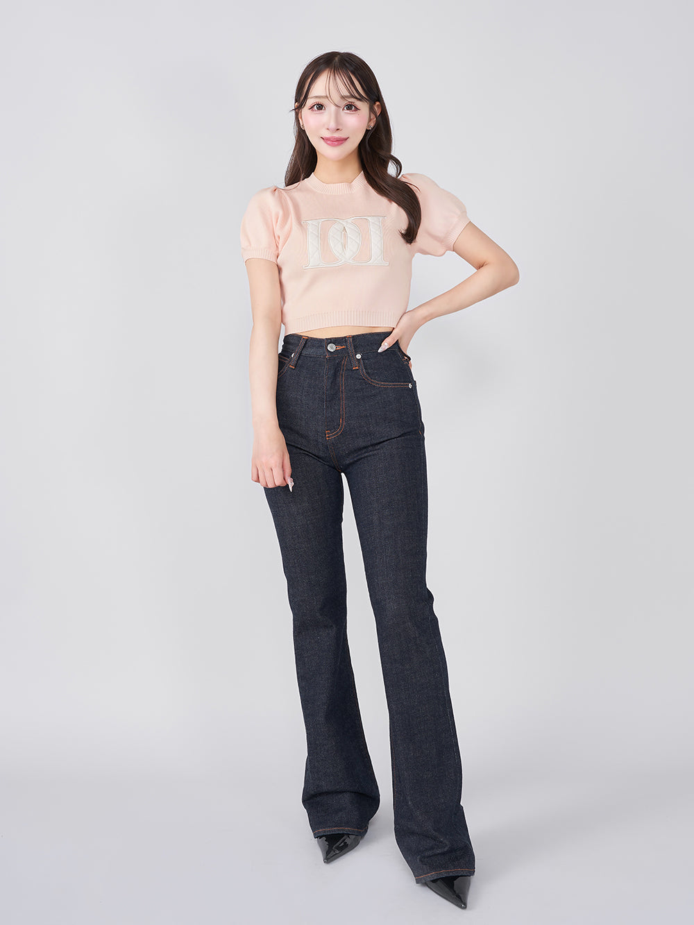 モデル:156cm(着用サイズ:FREE 着用カラー:PNK)