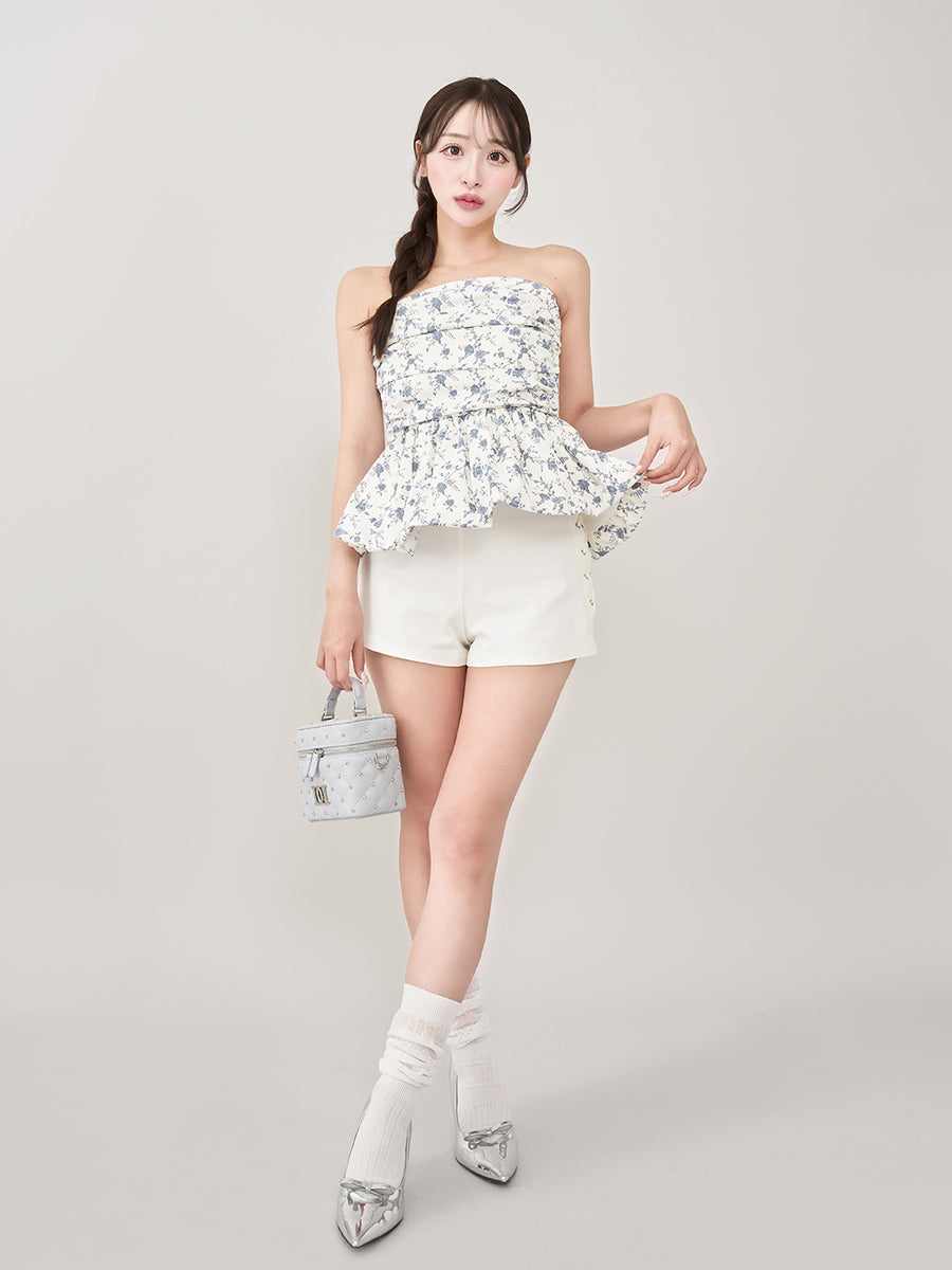 モデル:156cm(着用サイズ:FREE 着用カラー:WHT)