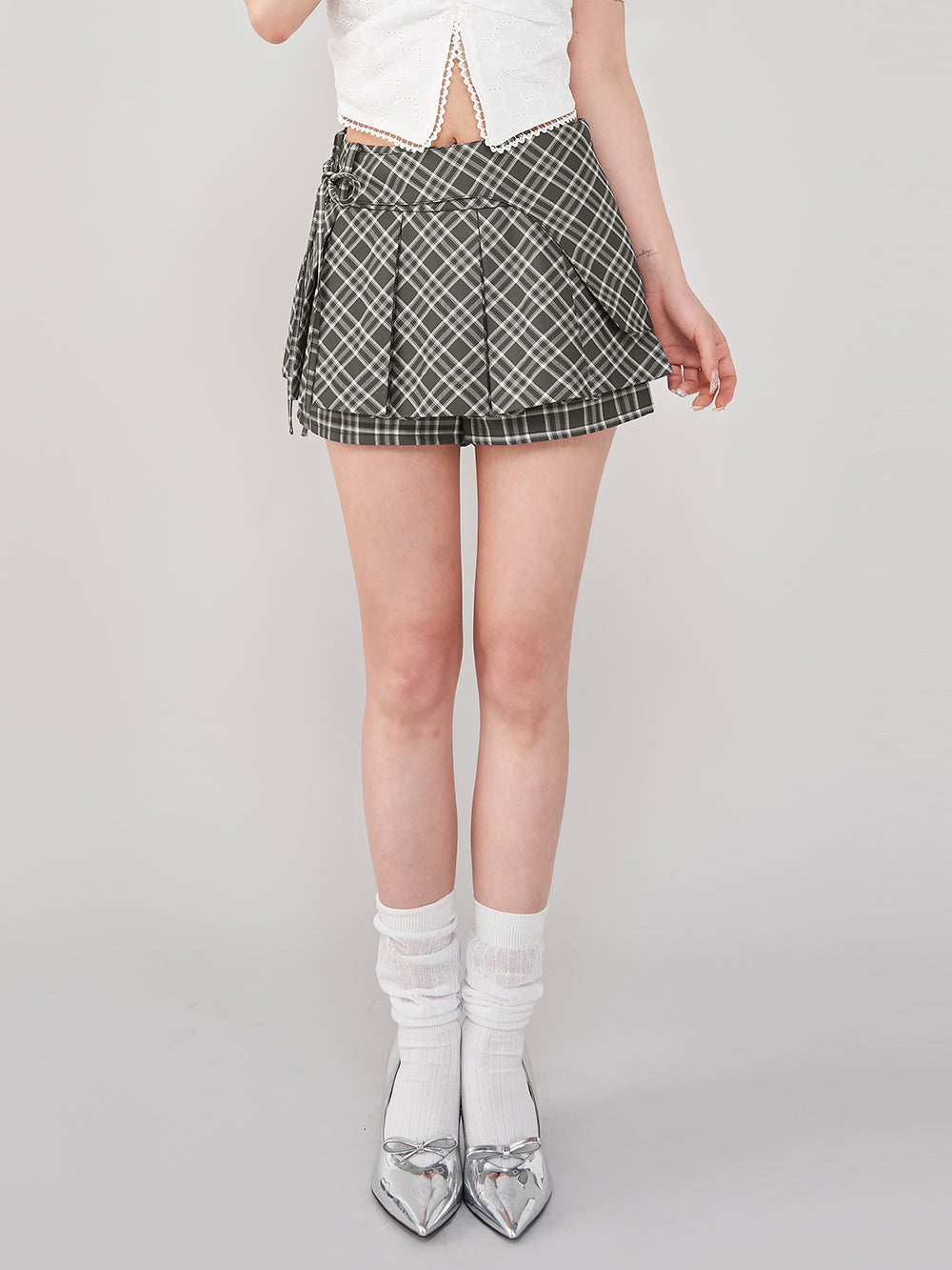 モデル:155cm(着用サイズ:S 着用カラー:GRY)