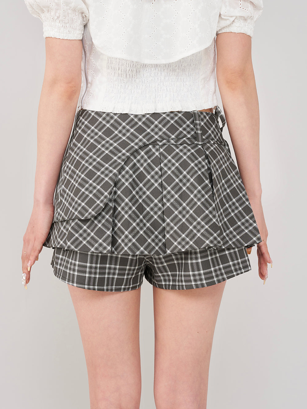 モデル:155cm(着用サイズ:S 着用カラー:GRY)