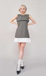 モデル:155cm(着用サイズ:FREE 着用カラー:GRY)
