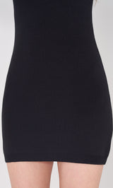 モデル:163cm(着用サイズ:FREE 着用カラー:BLK)