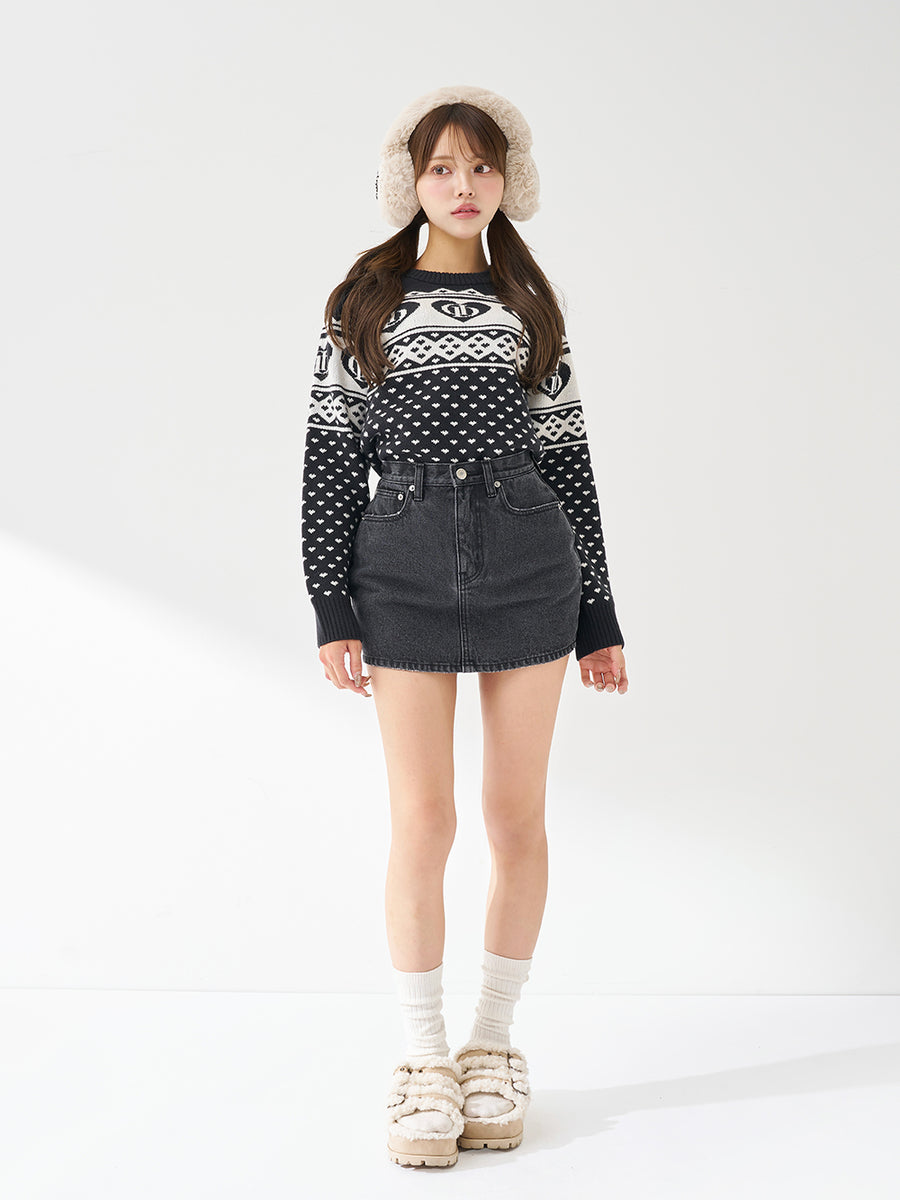 モデル:163cm(着用サイズ:FREE 着用カラー:BLK)