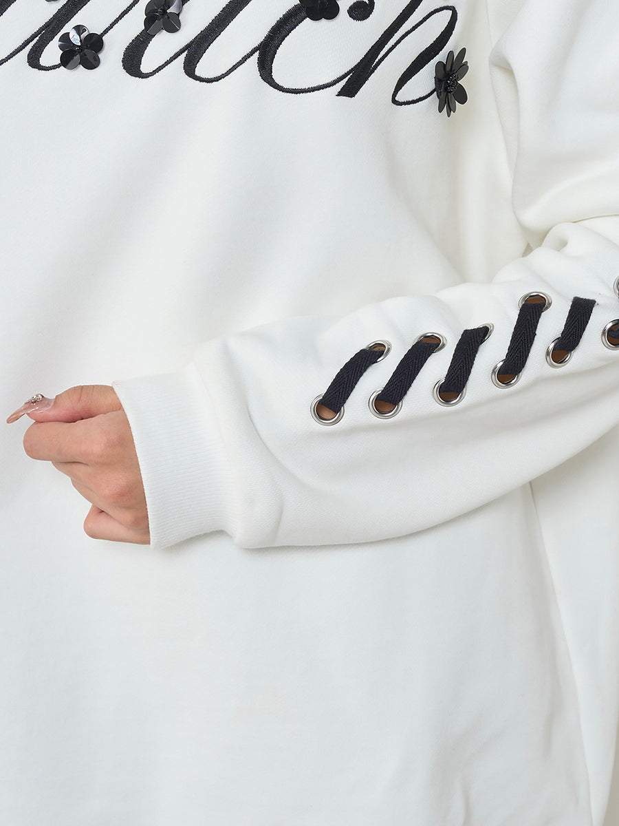 モデル:163cm(着用サイズ:FREE 着用カラー:WHT)