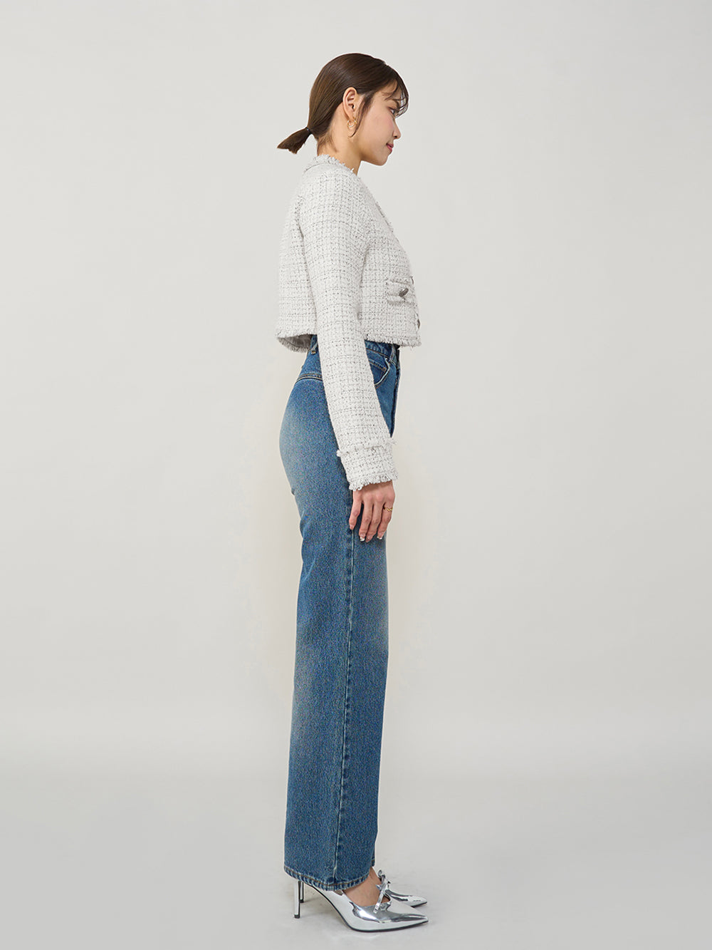 モデル:163cm(着用サイズ:FREE 着用カラー:WHT)