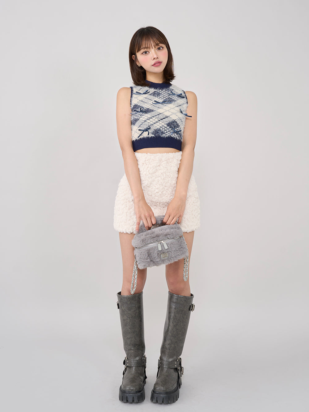 モデル:163cm(着用サイズ:FREE 着用カラー:NVY)