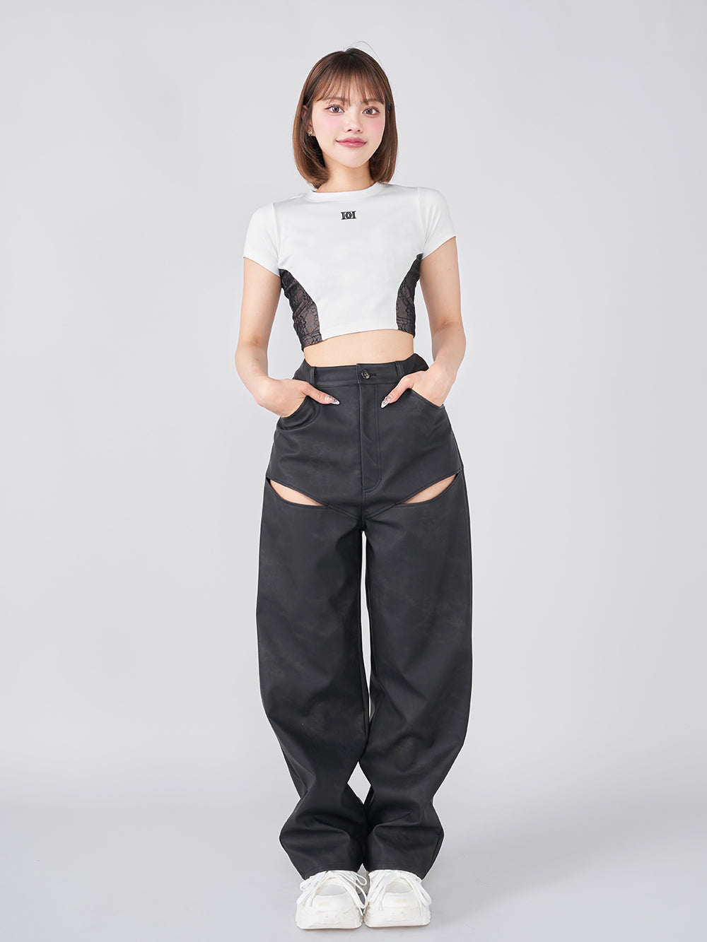 モデル:163cm(着用サイズ:FREE 着用カラー:WHT)